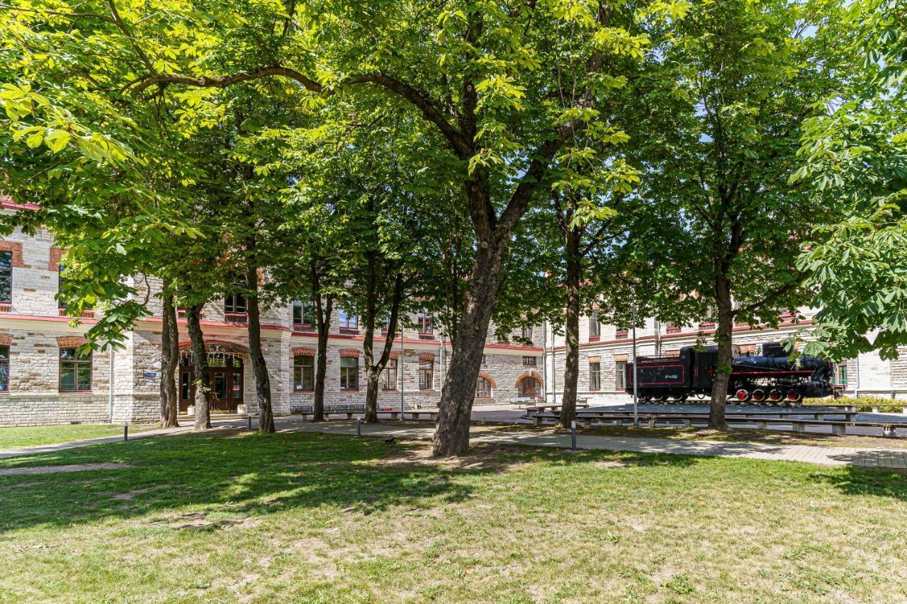 Apartments Near Old Town Tallinn Exterior photo